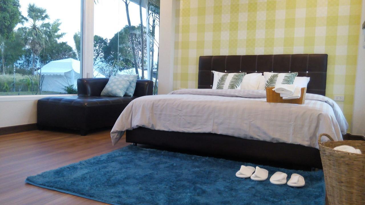 Bluemoon Riverside Phibun Mangsahan Екстер'єр фото