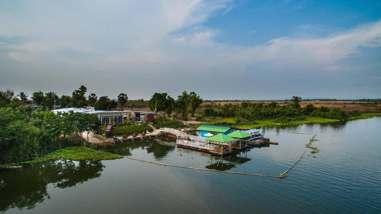 Bluemoon Riverside Phibun Mangsahan Екстер'єр фото